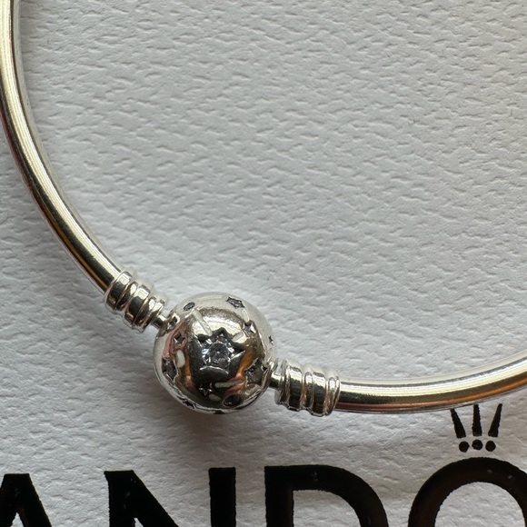 Sterling Silver bangle with clear cubic zirconia - Picture 2 of 2